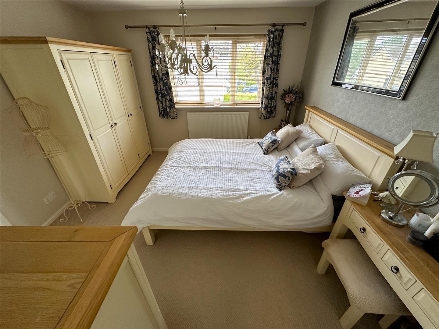 Oak Road, Chippenham